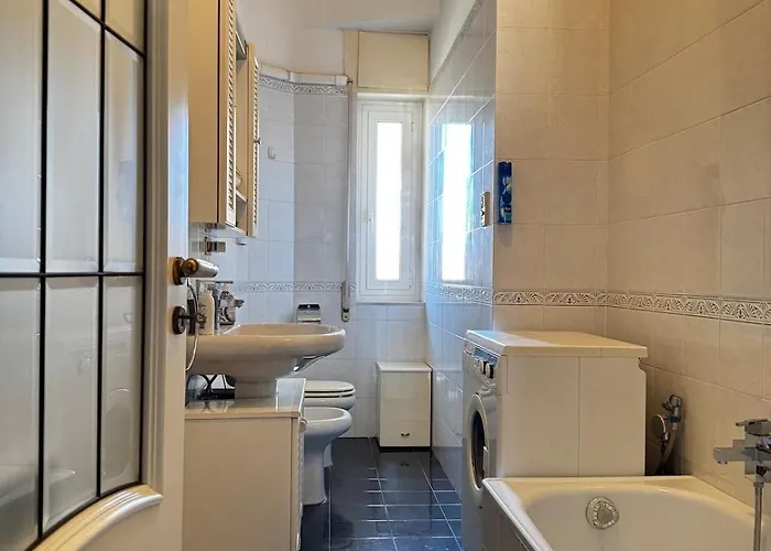 Quadrilocale A 2 Passi Dal Mare Apartment *